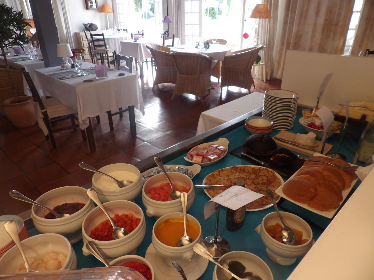 Hotel Les Gollandieres เลอบัวส์-ปลาจ-อ็อง-เร ภายนอก รูปภาพ